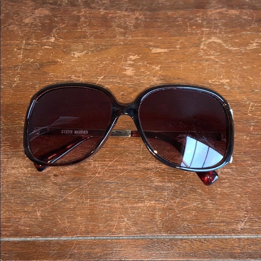 Steve Madden Brown Sunglasses - Picture 1 of 10